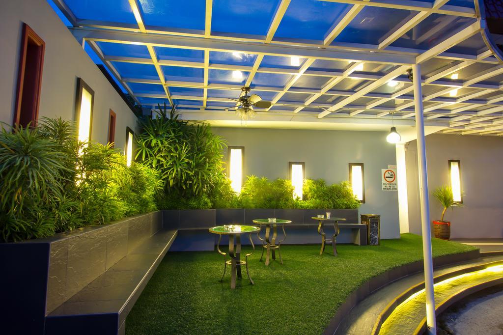 ג'והור בהרו Tkl Hotel מראה חיצוני תמונה